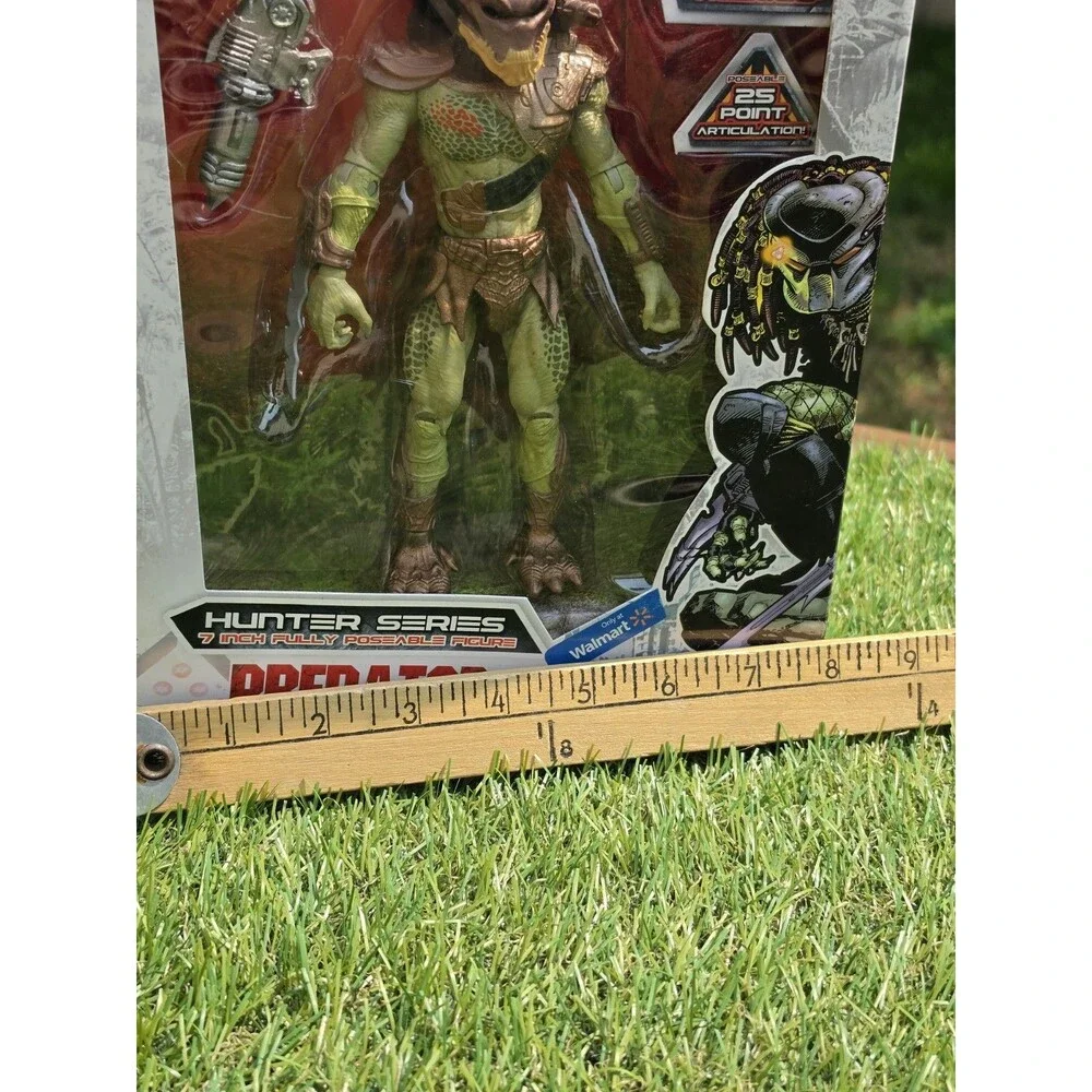 Lanard Toys Walmart Only Berserker Predator Collection Hunter Series Figure New*